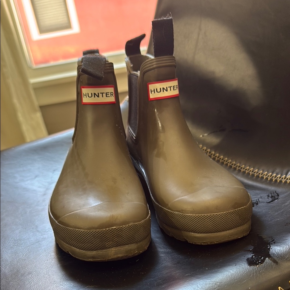 Hunter Brown Rain Boots